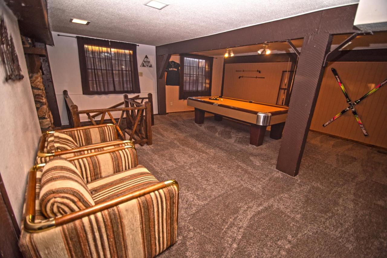 Huge Ruidoso Retreat With Game Room, Pool, 2 Balconies, 2 Kitchens - Sleeps 17! エクステリア 写真