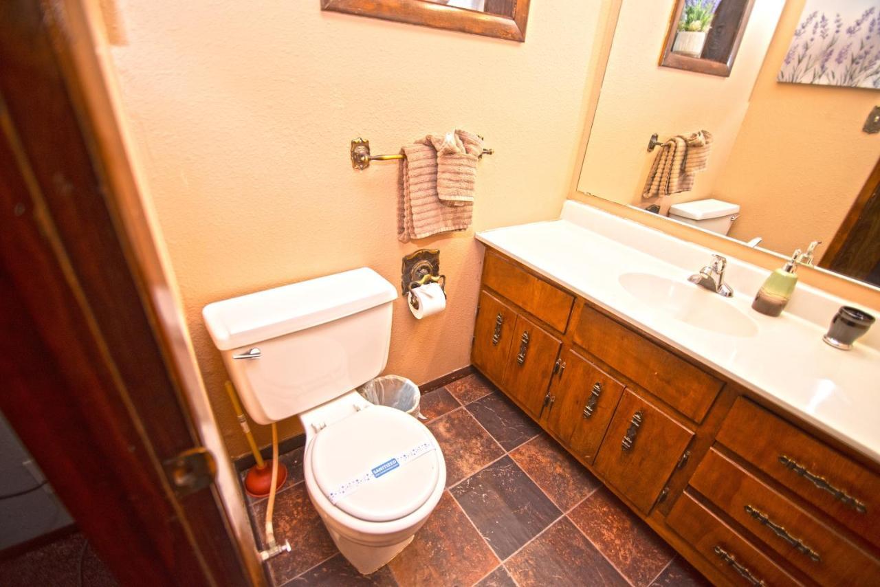 Huge Ruidoso Retreat With Game Room, Pool, 2 Balconies, 2 Kitchens - Sleeps 17! エクステリア 写真