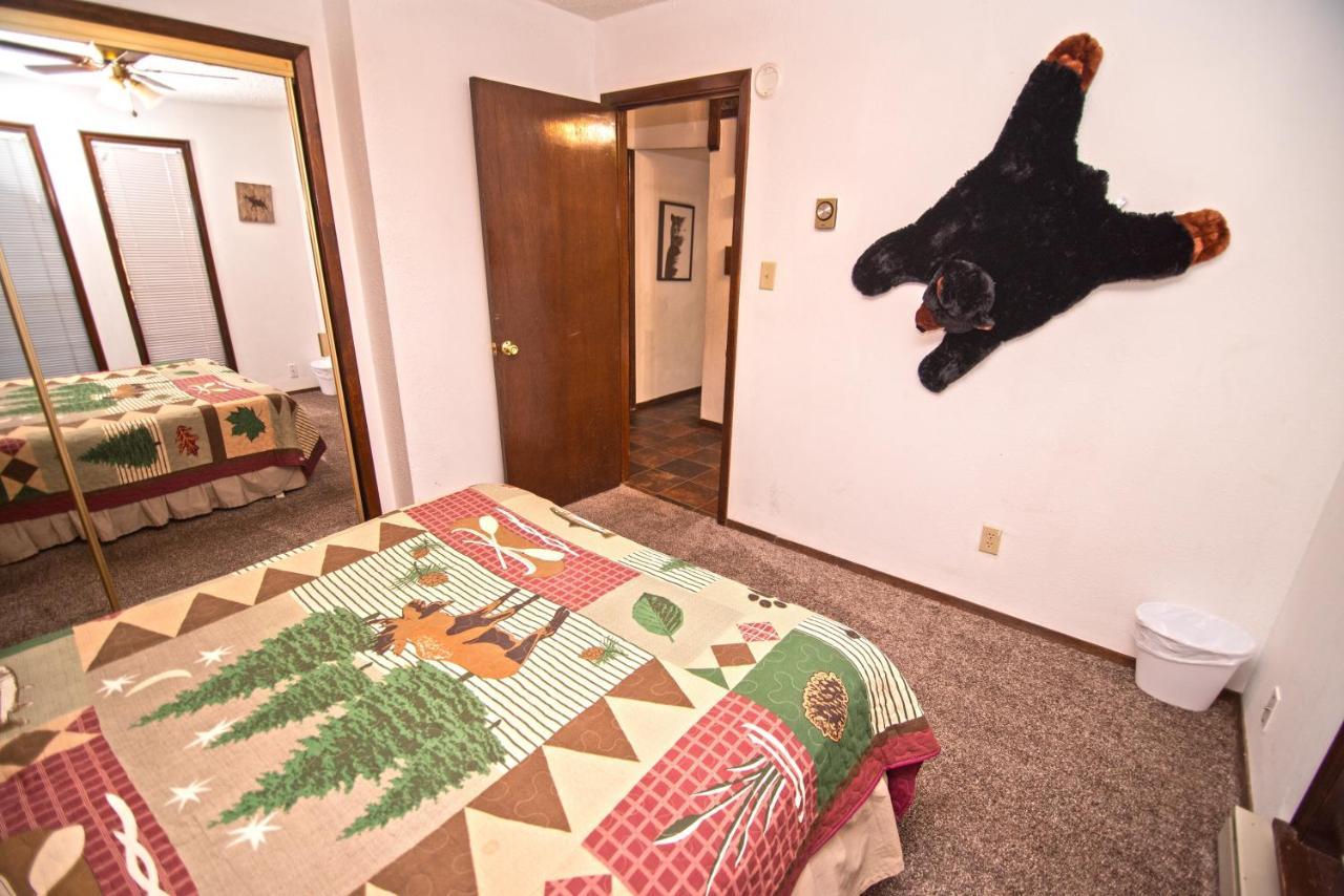 Huge Ruidoso Retreat With Game Room, Pool, 2 Balconies, 2 Kitchens - Sleeps 17! エクステリア 写真